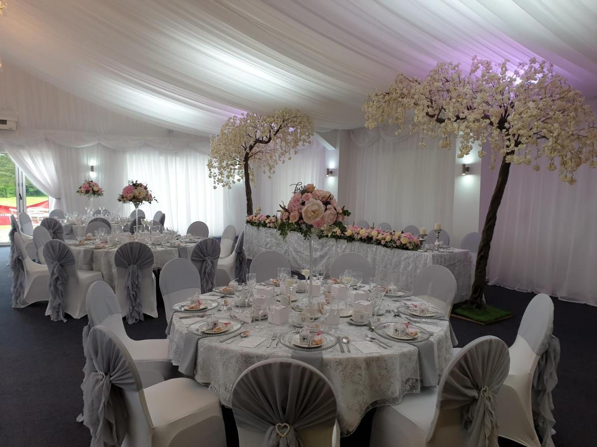 Calderfields Golf & Country Club Hotel Walsall Buitenkant foto