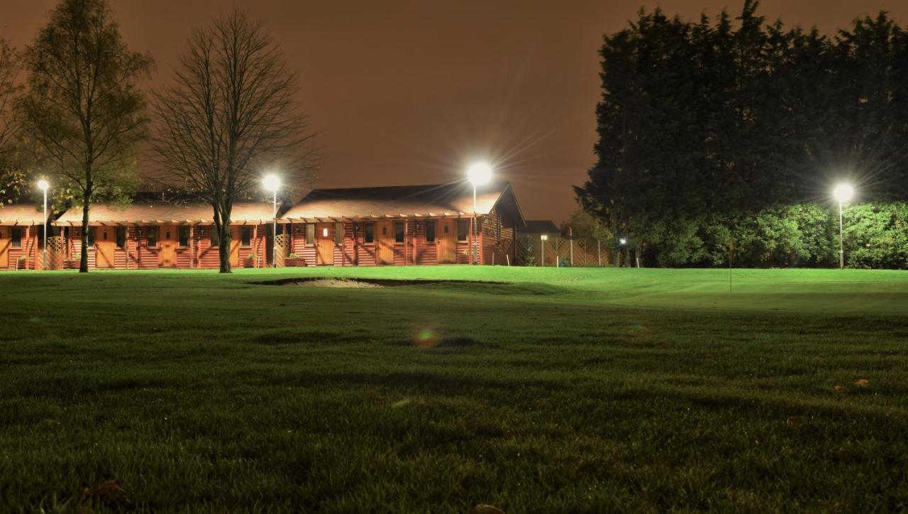 Calderfields Golf & Country Club Hotel Walsall Buitenkant foto